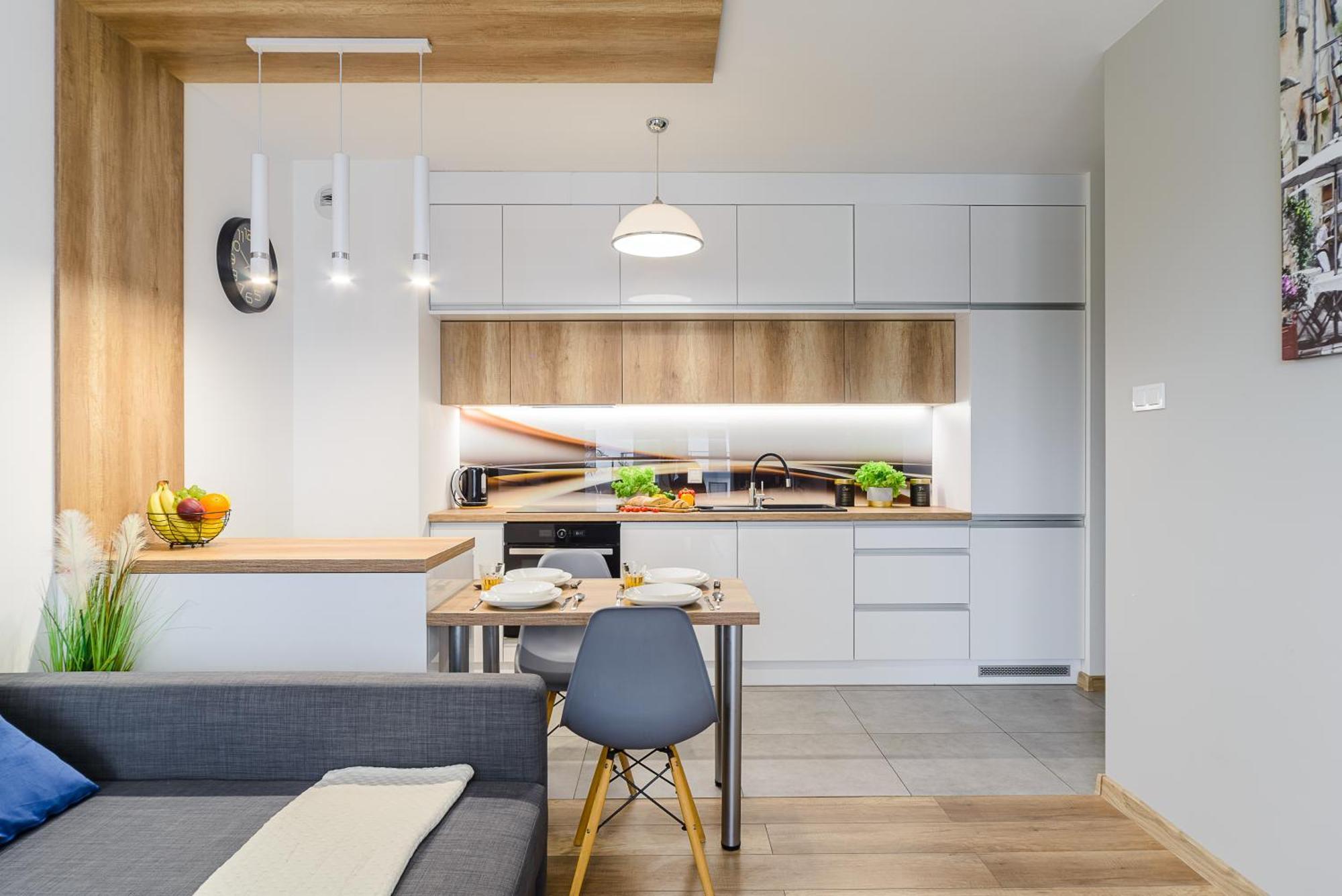 Lumina Stylish 3-Room Apart With Balcony 우치 외부 사진